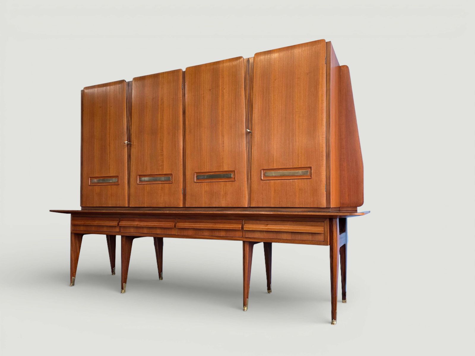 photo vinterior Italian Mid Century Sideboard Or Cabinet Bar Designed By Vittorio Dassi In 1950s