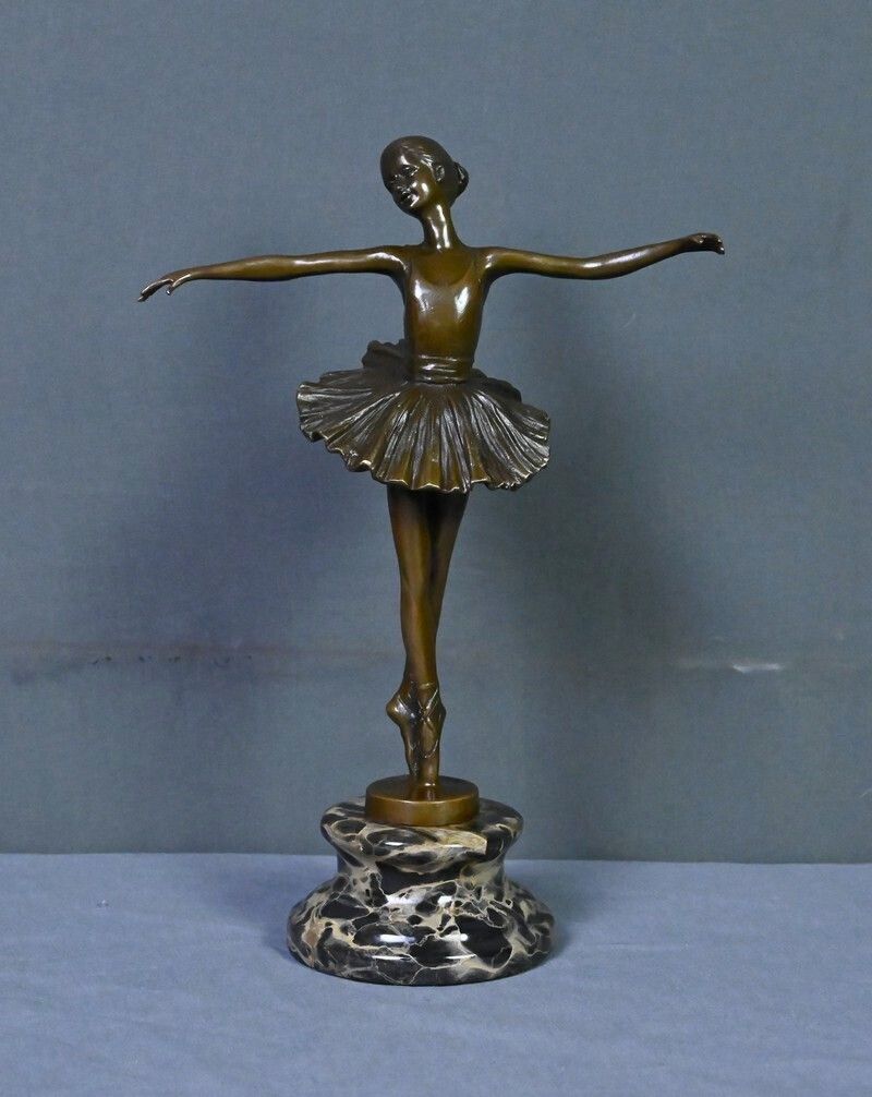 Bronze "The Ballerina" Signed Crespain – Early 20th Century photo for sale