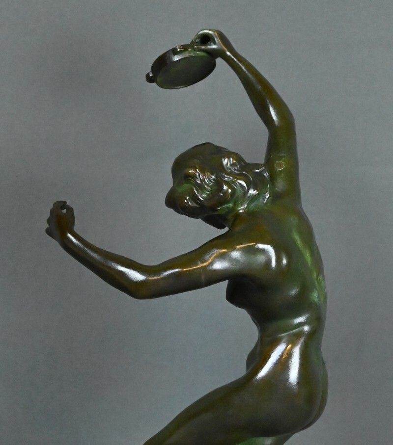 photo vintage Bronze "The Dancer With The Tambourine" Signed C. Binder – Early 20th Century