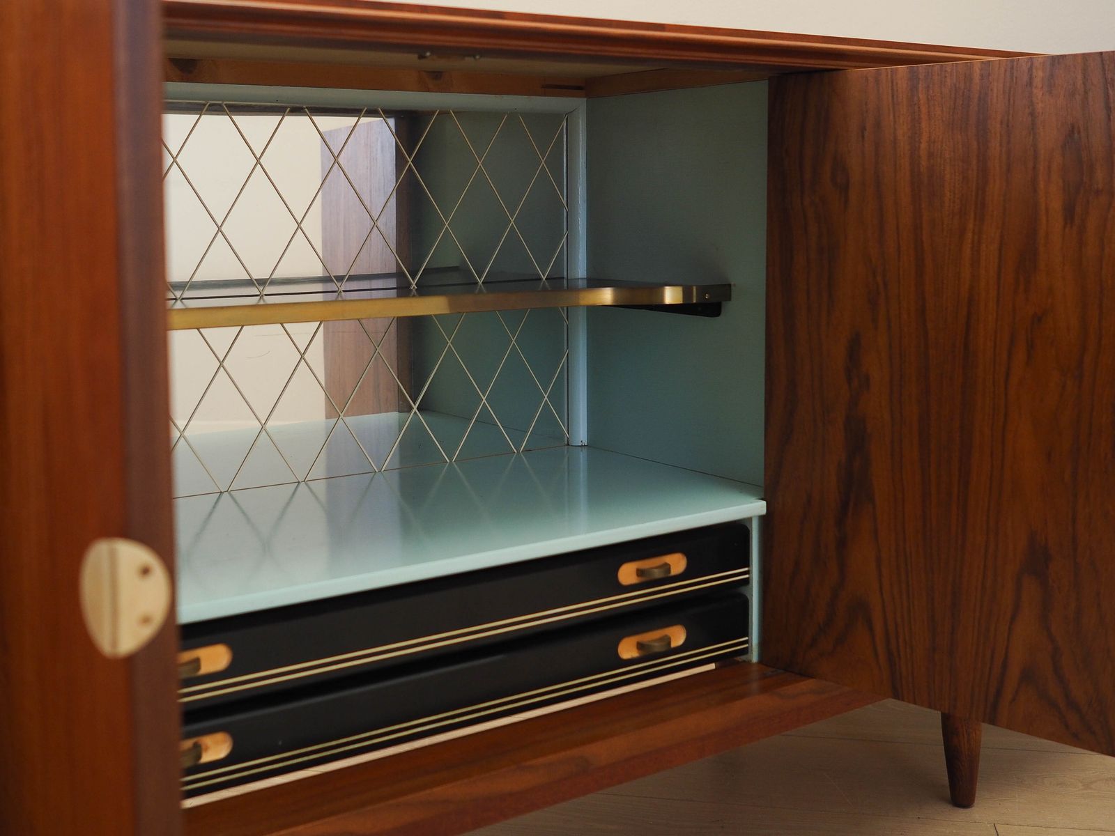 photo vintage Teak Sideboard, Danish Design, 1970s, Manufactured In Denmark