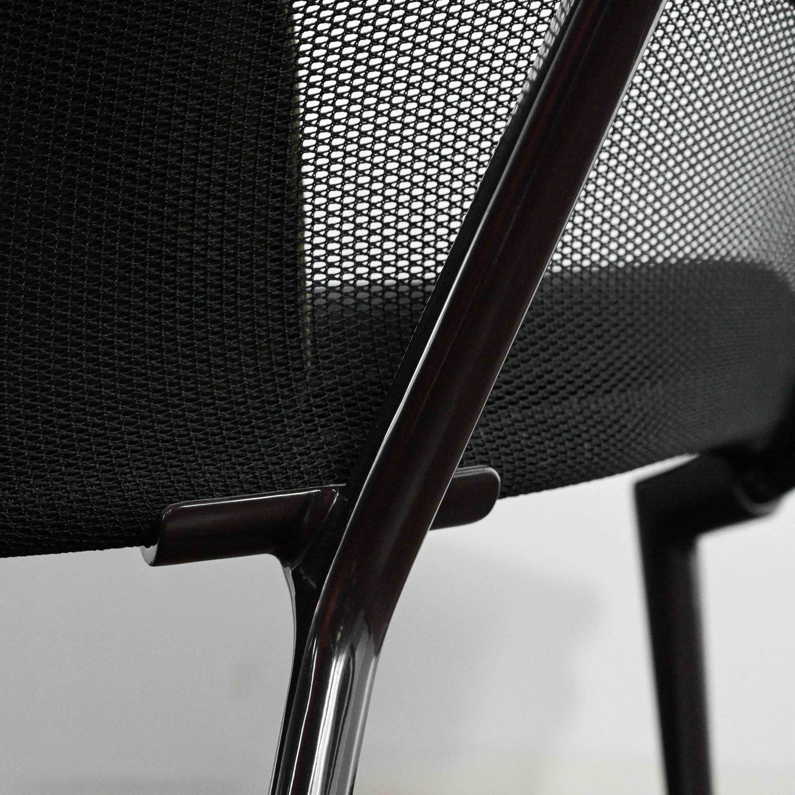 photo vinterior Slow Chair Designed By Erwan & Ronan Bouroullec In 2006 For Vitra