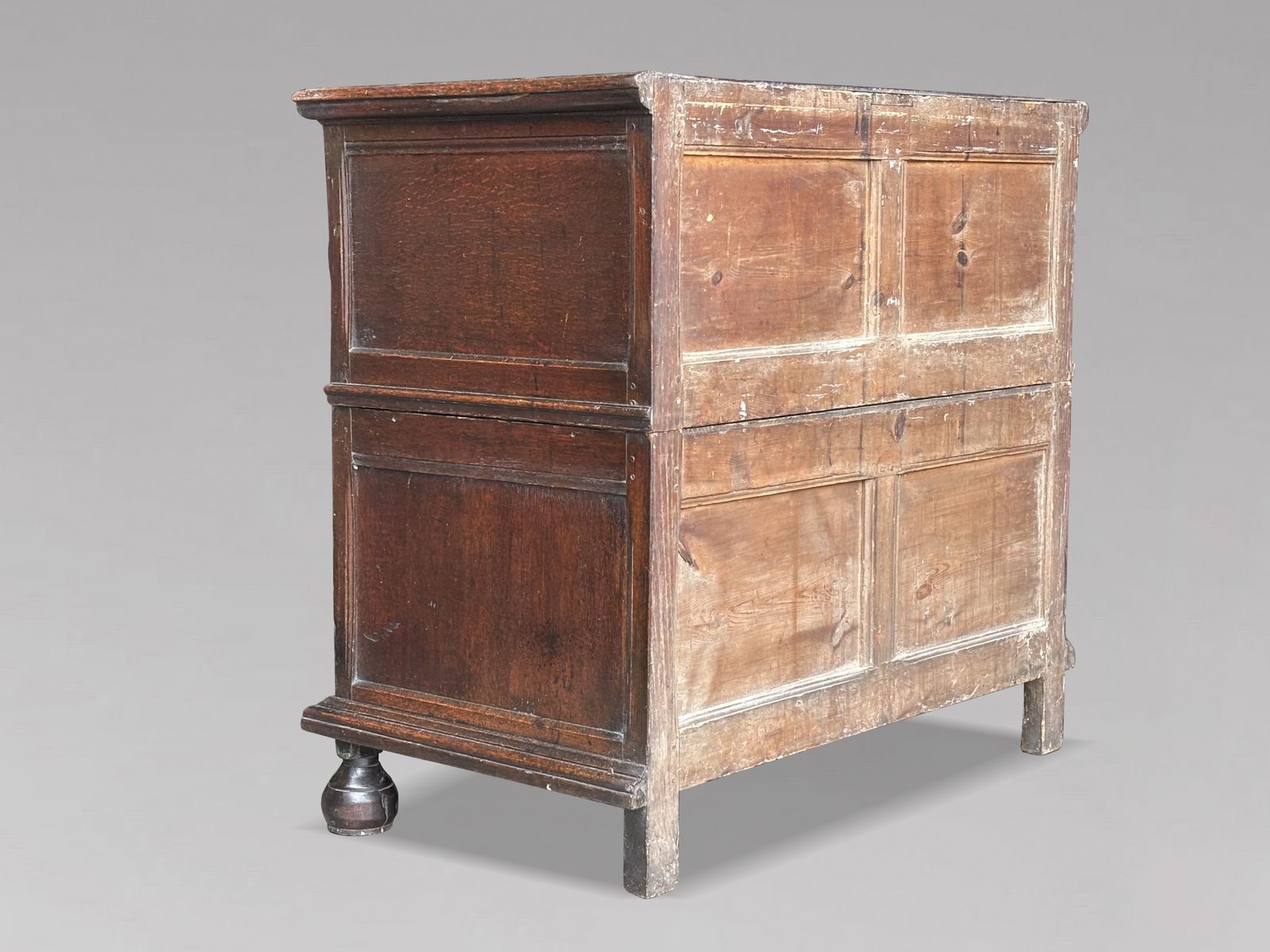 17th Century Charles II Period Jacobean Oak Geometric Chest Of Drawers photo vinterior