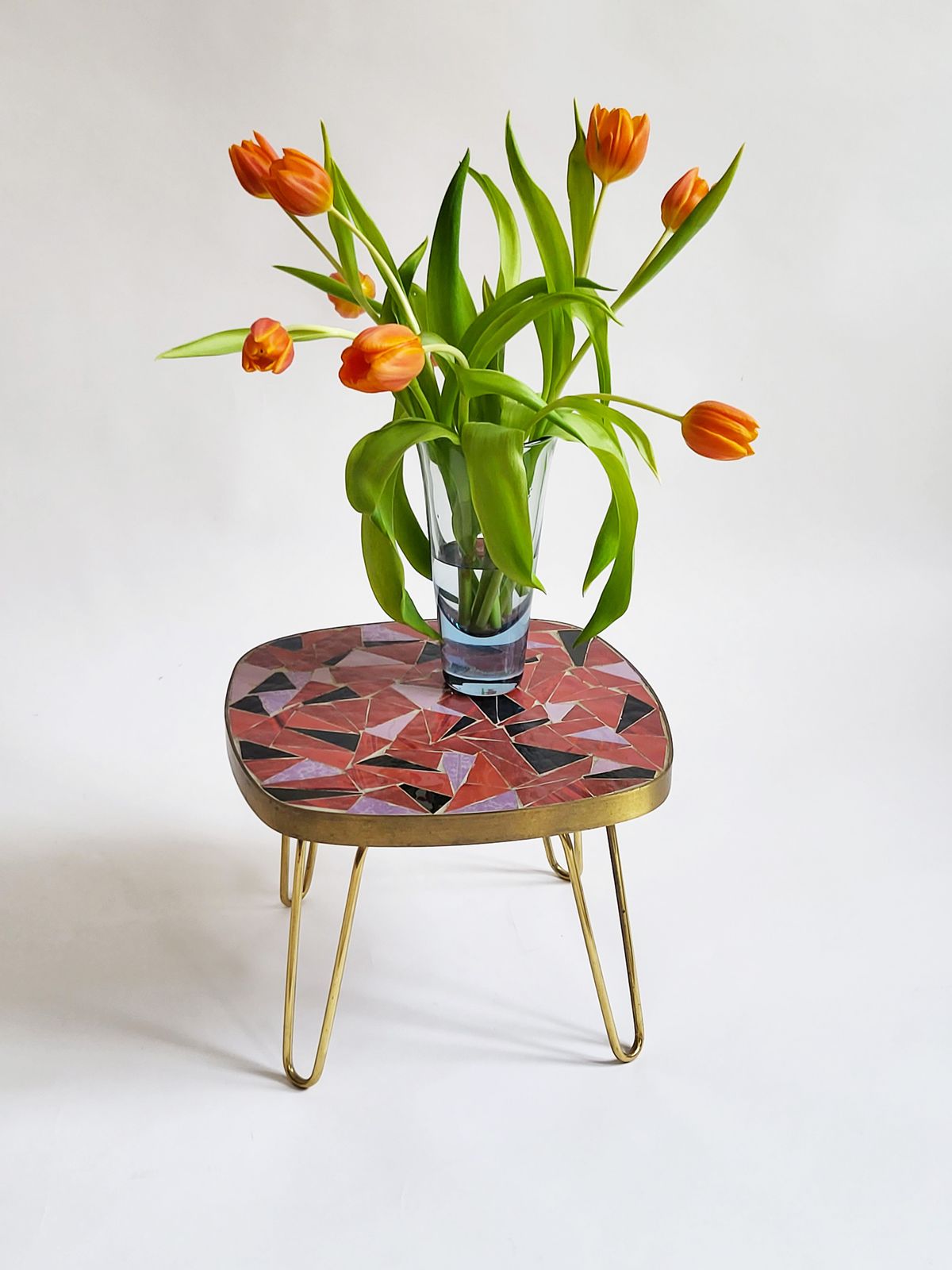 photo vintage Mid Century Modern Mosaic & Brass Side Table With Hair Pin Legs, 1950s
