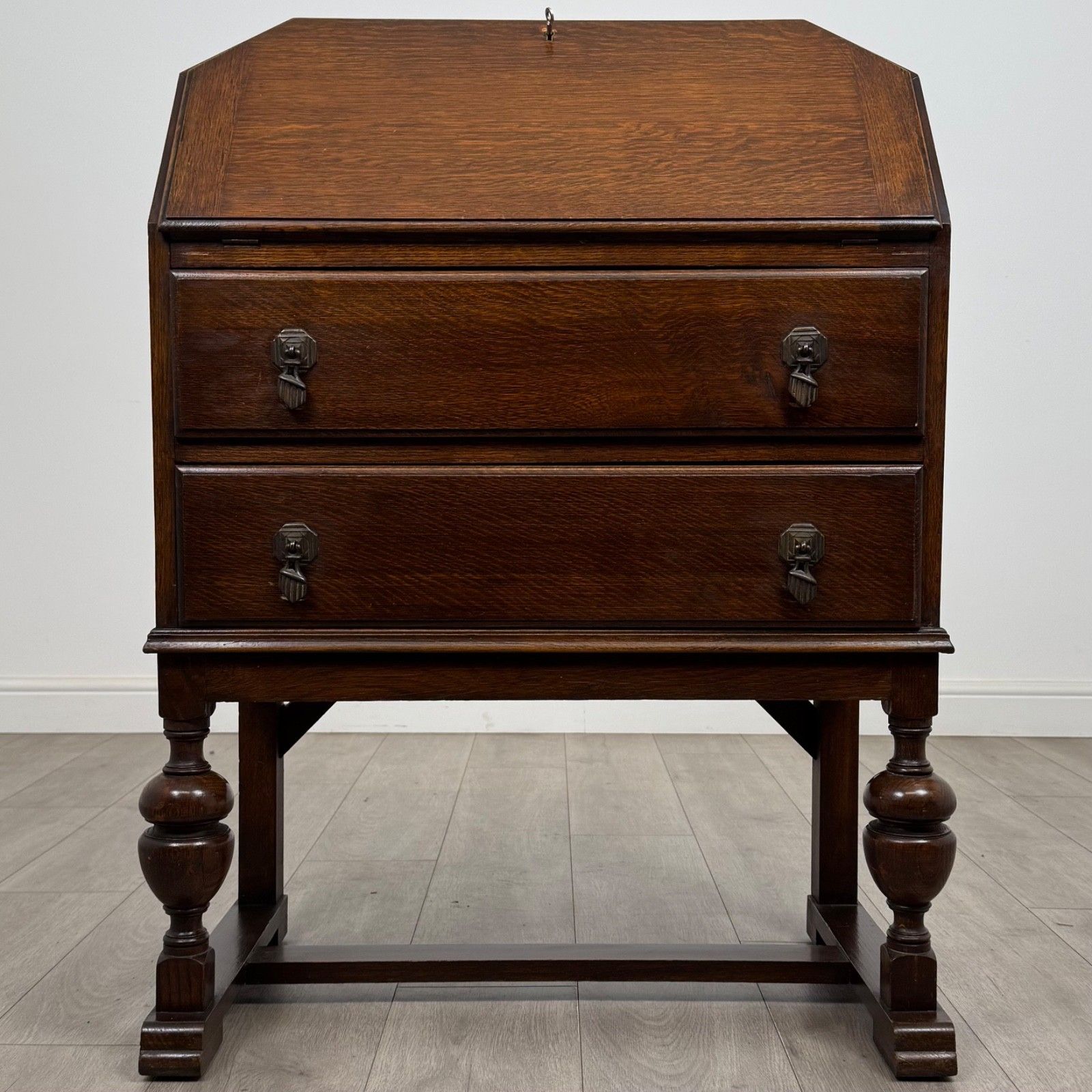 Antique 20th Century Good Quality Bureau In Oak