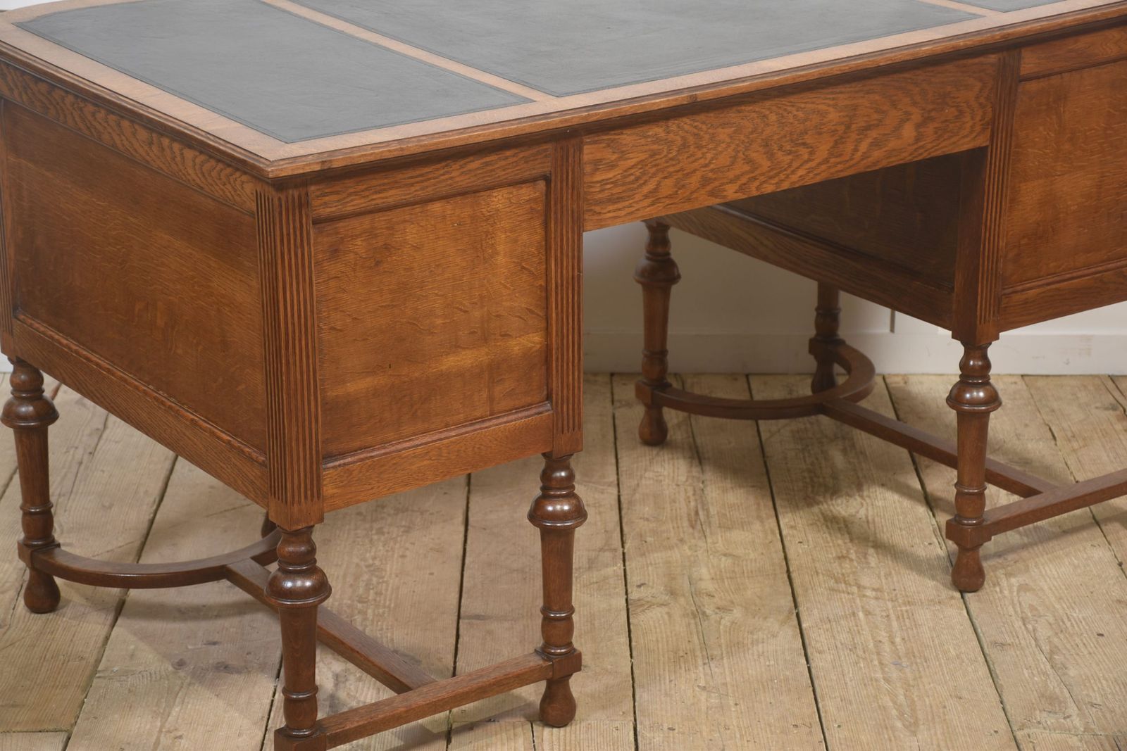 2994.0 Oak Pedestal Writing Desk, Mid 20th Century photo
