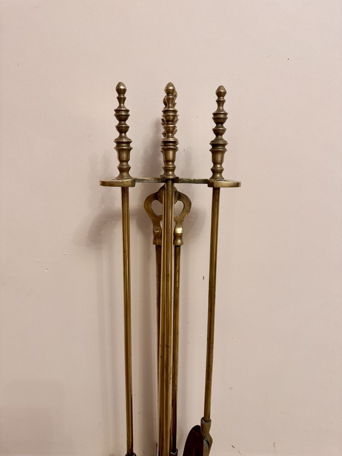 Quality Antique Brass Companion Set photo vinterior