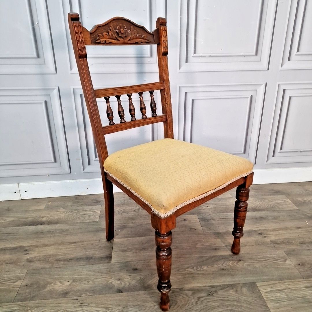 Antique Oak Dining Chair – Floral Wood Carved Back Bedroom Seat – Victorian