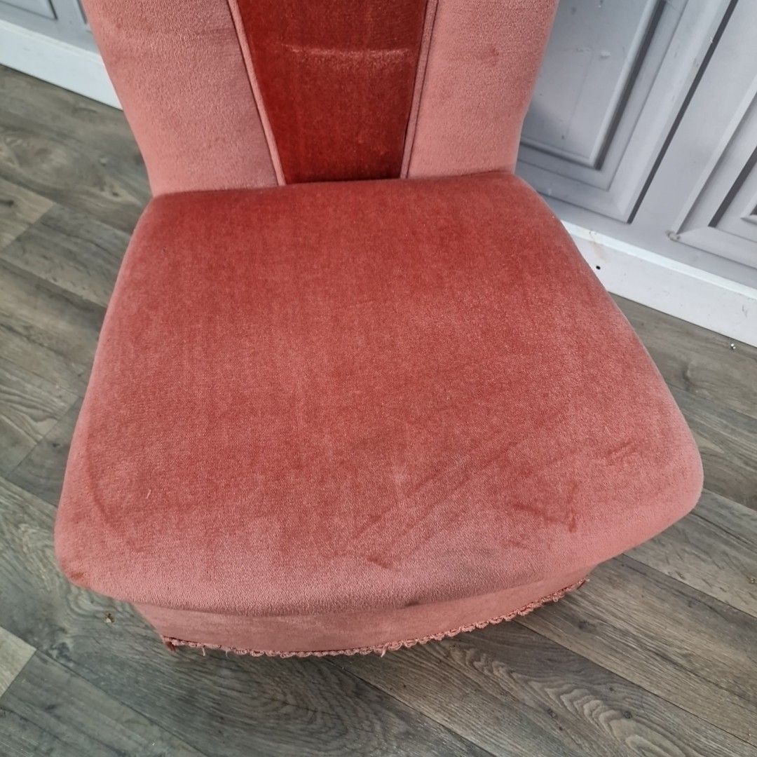 Vintage Cocktail Dressing Chair – Pink Velvet Upholstery – Retro Mid Century photo for sale