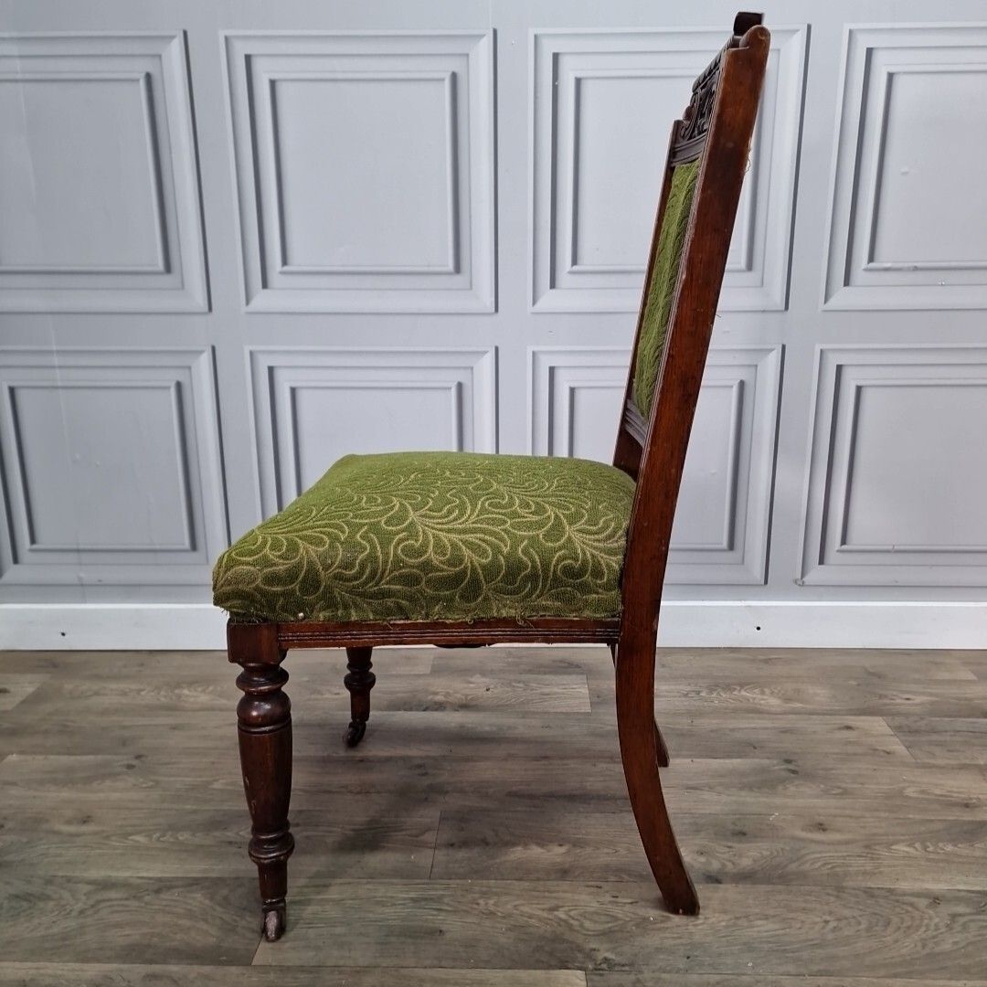 photo vinterior Antique Decorative Chair  Carved & Turned Victorian Bedroom Dining Upholstered