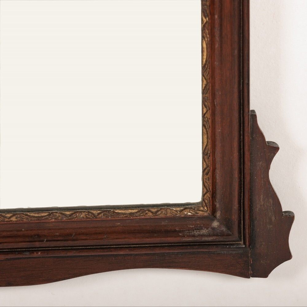 Georgian Mahogany Wall Mirror With Impressive Gilt Carved Eagle Pediment. photo 690.0
