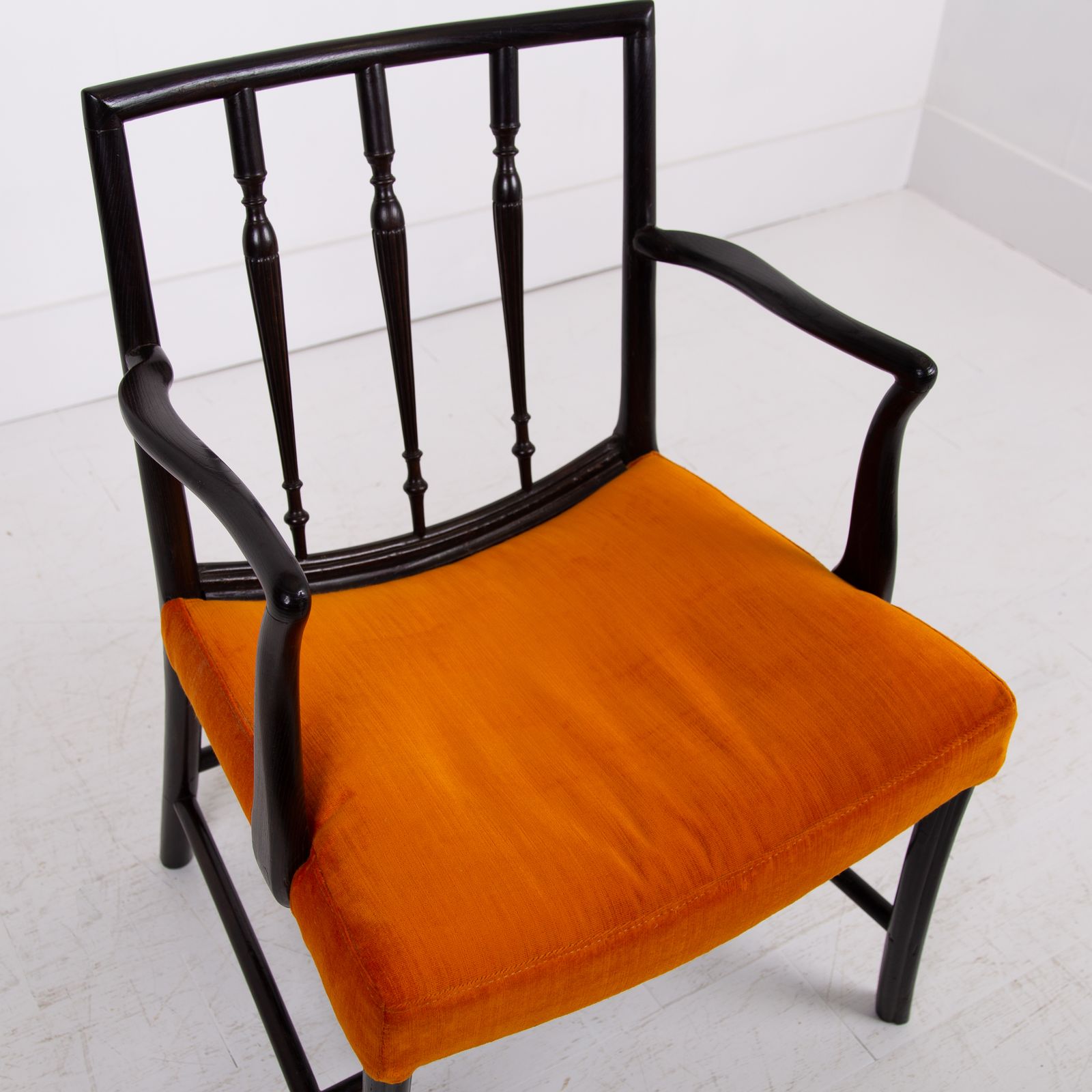 photo for sale Handsome Antique Cockpen Chair Early 20th Century