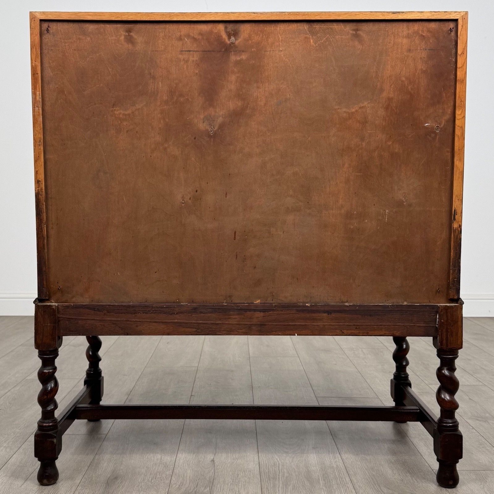 Antique 20th Century Jacobean Style Bureau In Oak photo vinterior