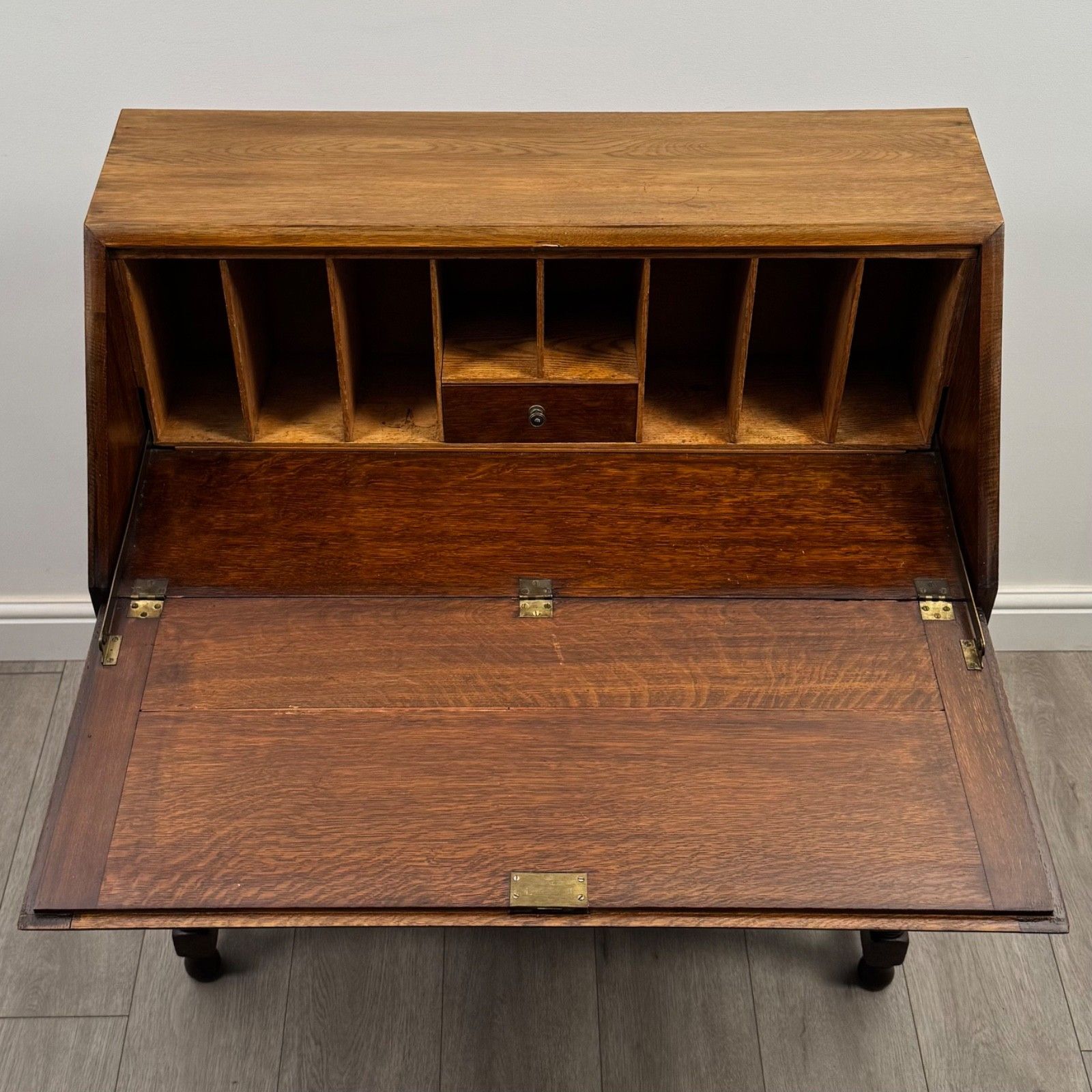 Furniture Antique 20th Century Jacobean Style Bureau In Oak photo