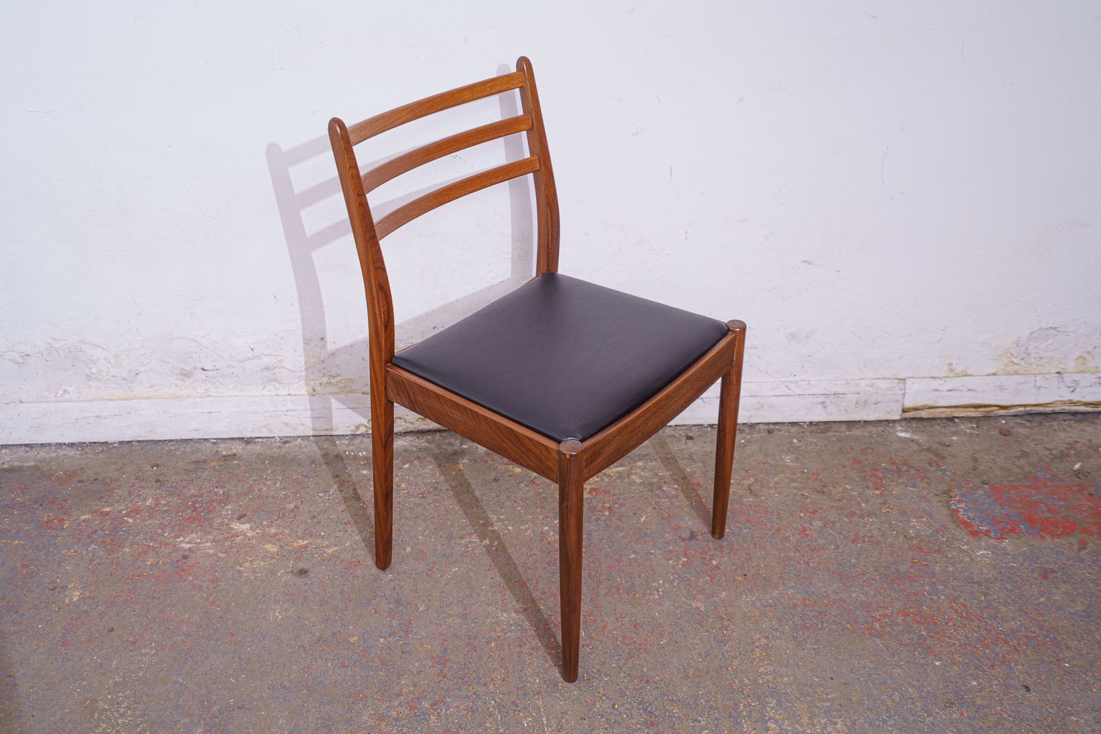 6 G Plan Mid Century Teak Dining Chairs, Newly Upholstered photo 825.0