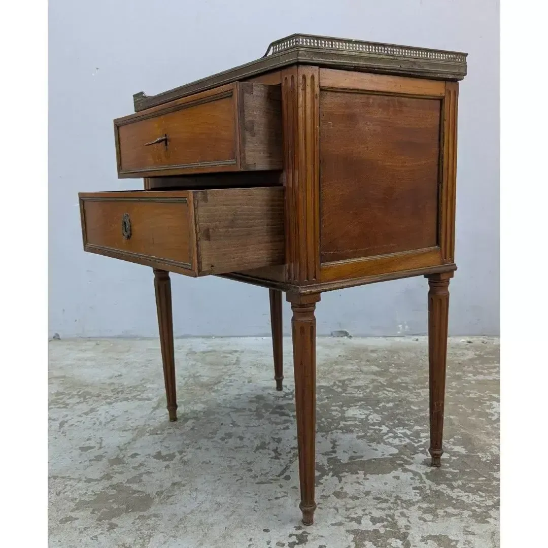 Small Mahogany Chest Of Drawers In The Louis XVI Style photo furniture