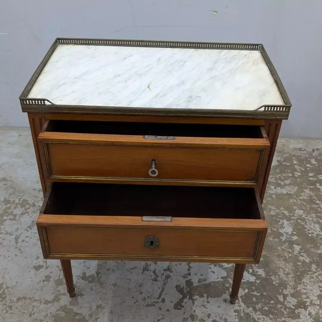 Small Mahogany Chest Of Drawers In The Louis XVI Style photo vinterior
