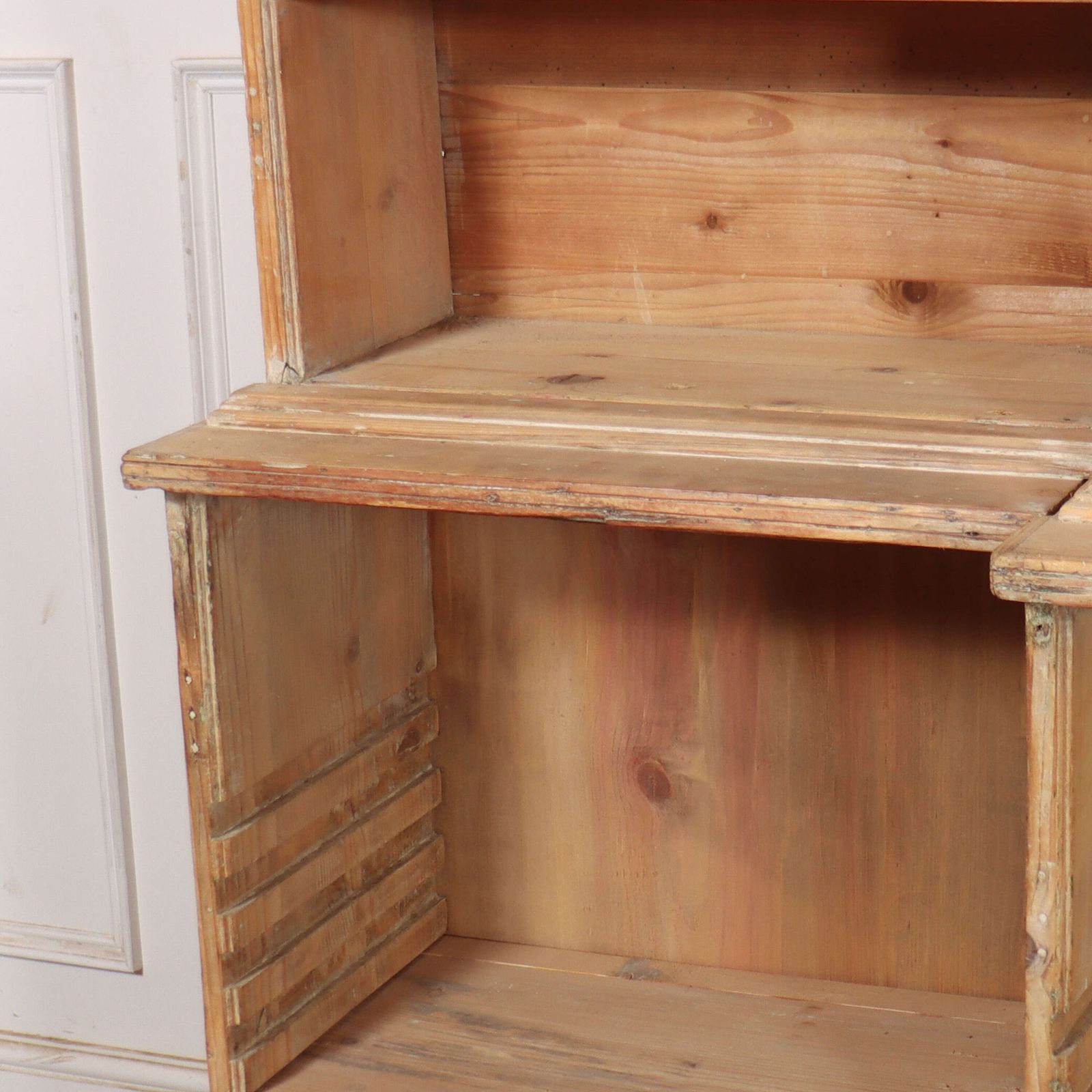 Georgian Pine Open Bookcase, 1700s photo buy