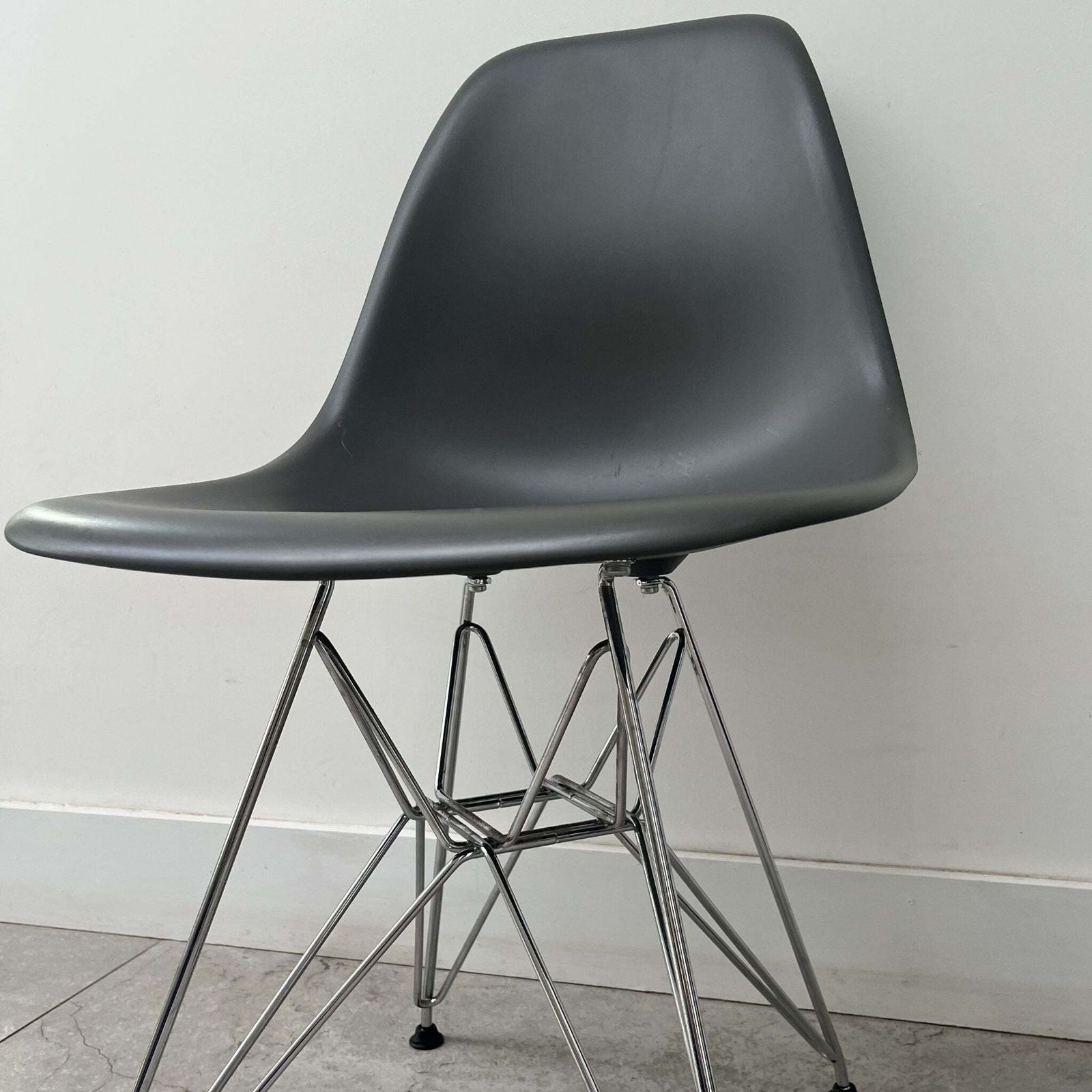 Charles Eames Dsr For Vitra photo for sale