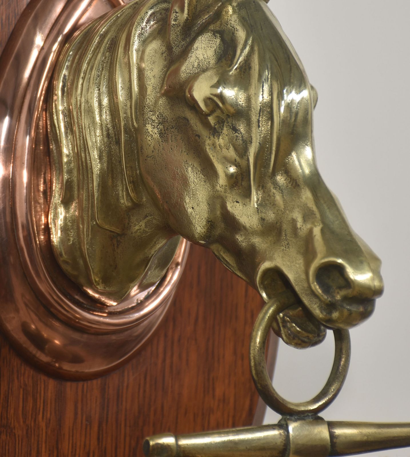 Wall Hanging Oak Dinner Gong With Brass Horse Head Mount photo 1170.0