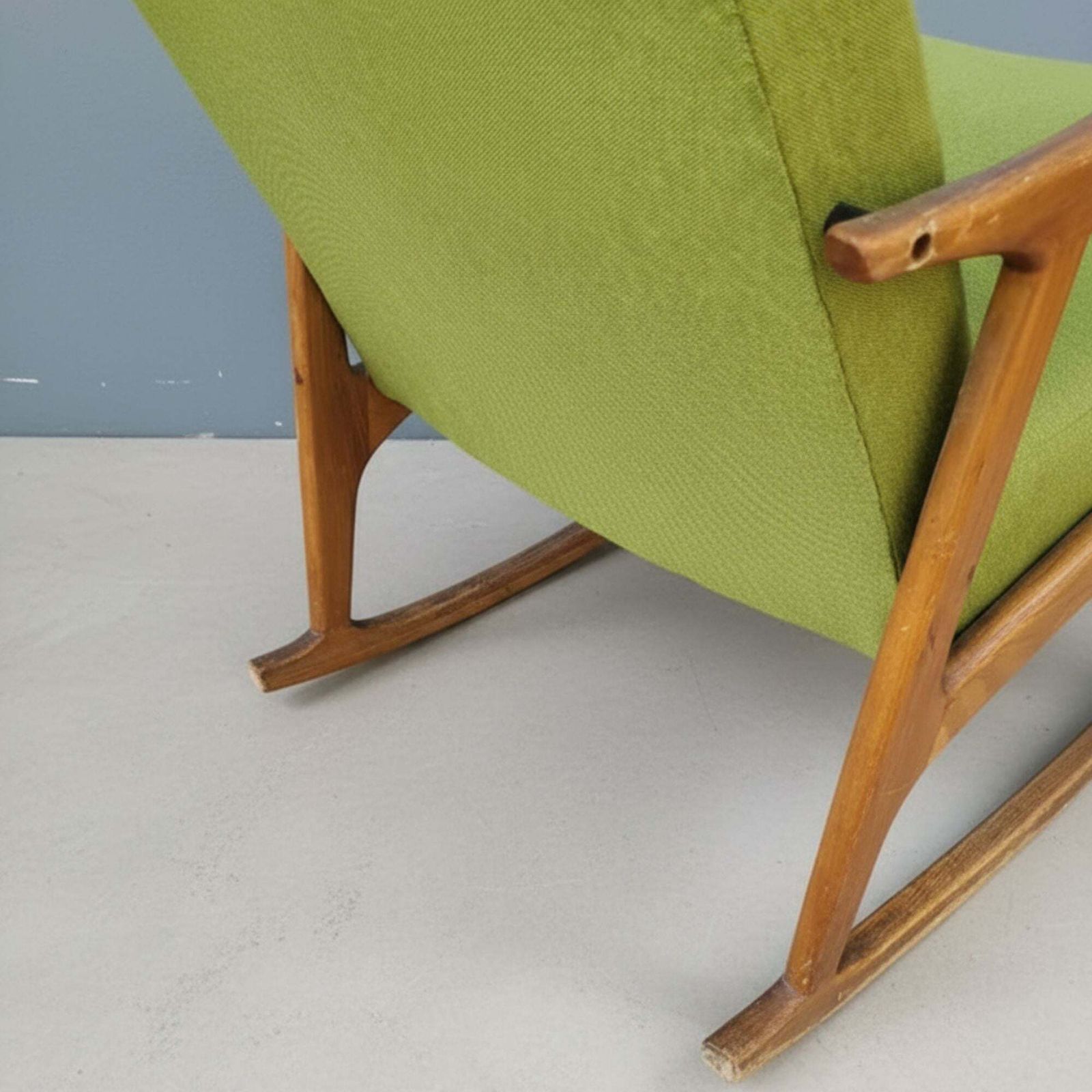 Dřevotvar Scandinavian Style Rocking Chair, Czechoslovakia, 1960s–1970s photo 624.0