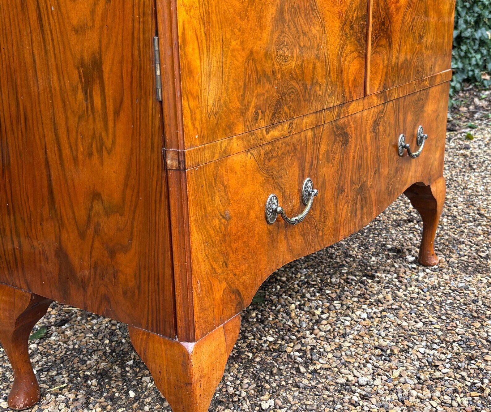 Vintage 1930’s Art Deco Burr Walnut Compactum photo buy