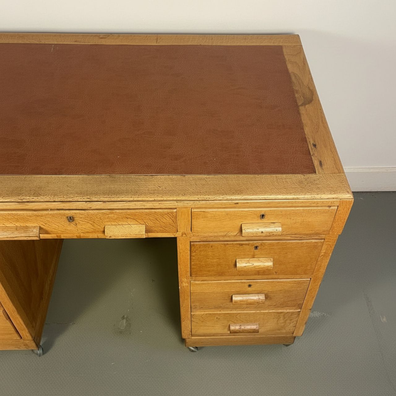 Art Deco Double Pedestal Desk, 1930s photo Furniture