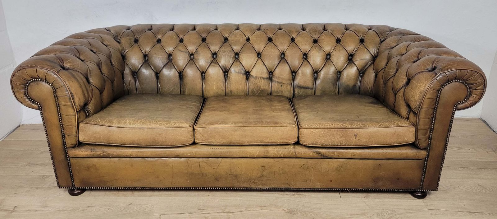 Chesterfield 3 Seater Sofa Settee Olive Green Leather 1960s
