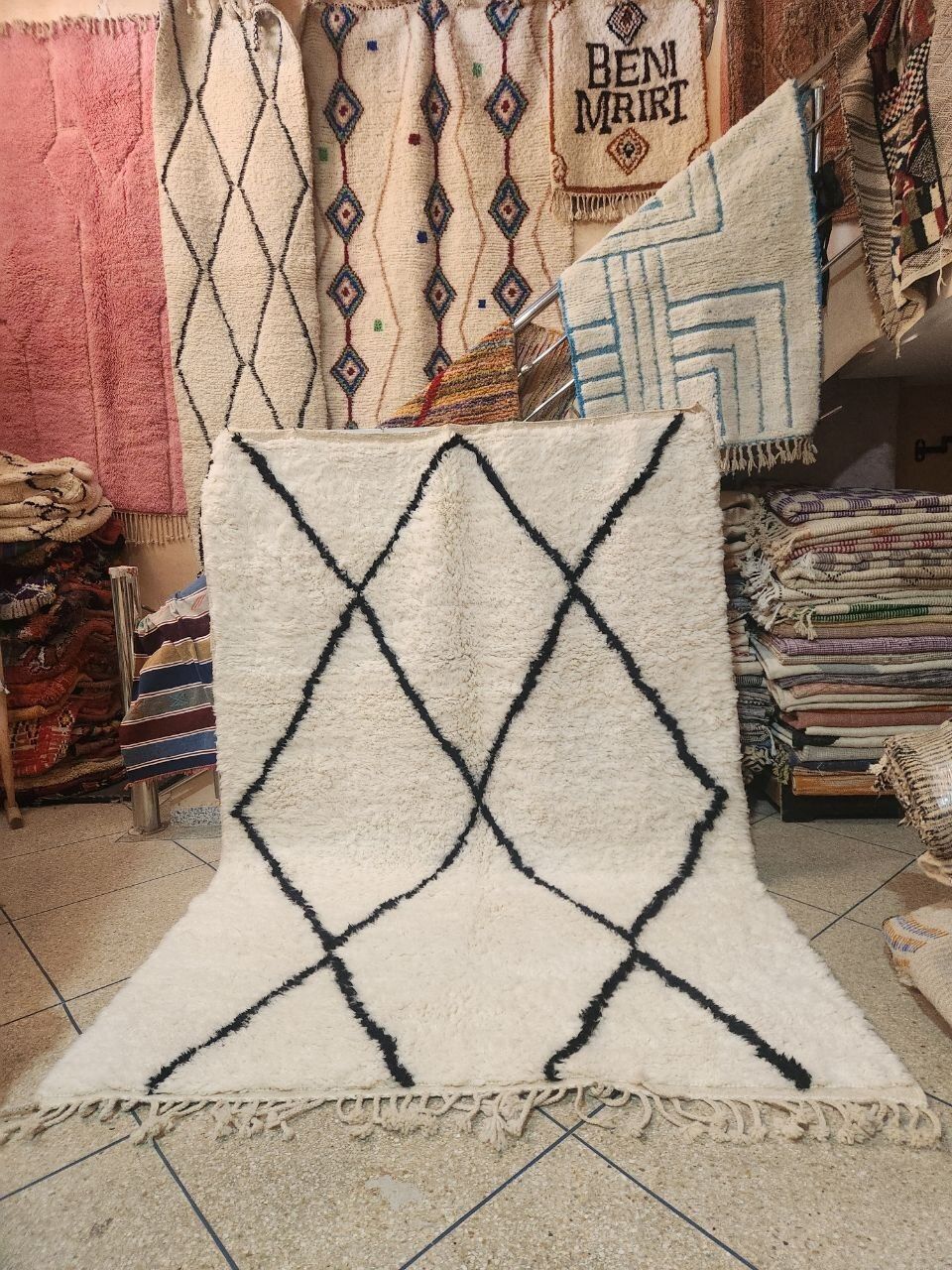 Large Beni Ourain Rug 300x200cm – Handwoven Moroccan Berber Wool – Ivory With Bold Black Diamond – Atlas Mountains photo furniture