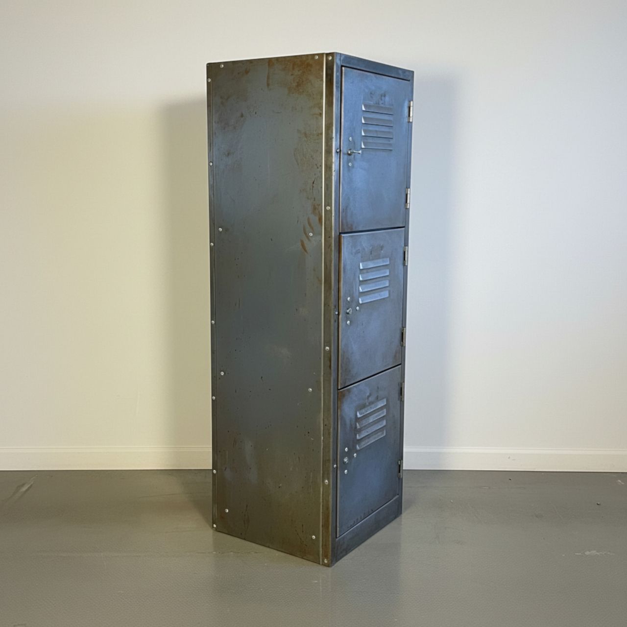 Vintage Locker With 3 Compartments photo buy