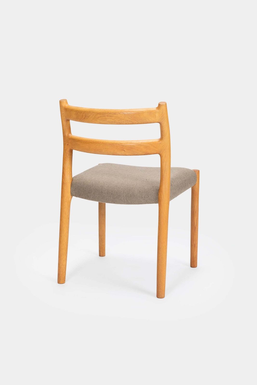 Niels Otto Moeller, Chair Model 84, Denmark, 70s photo furniture