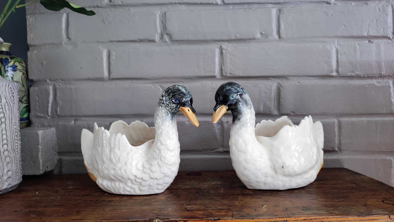 Antique Majolica White Swan Vases Pair, 1900s Nimy photo 570.0