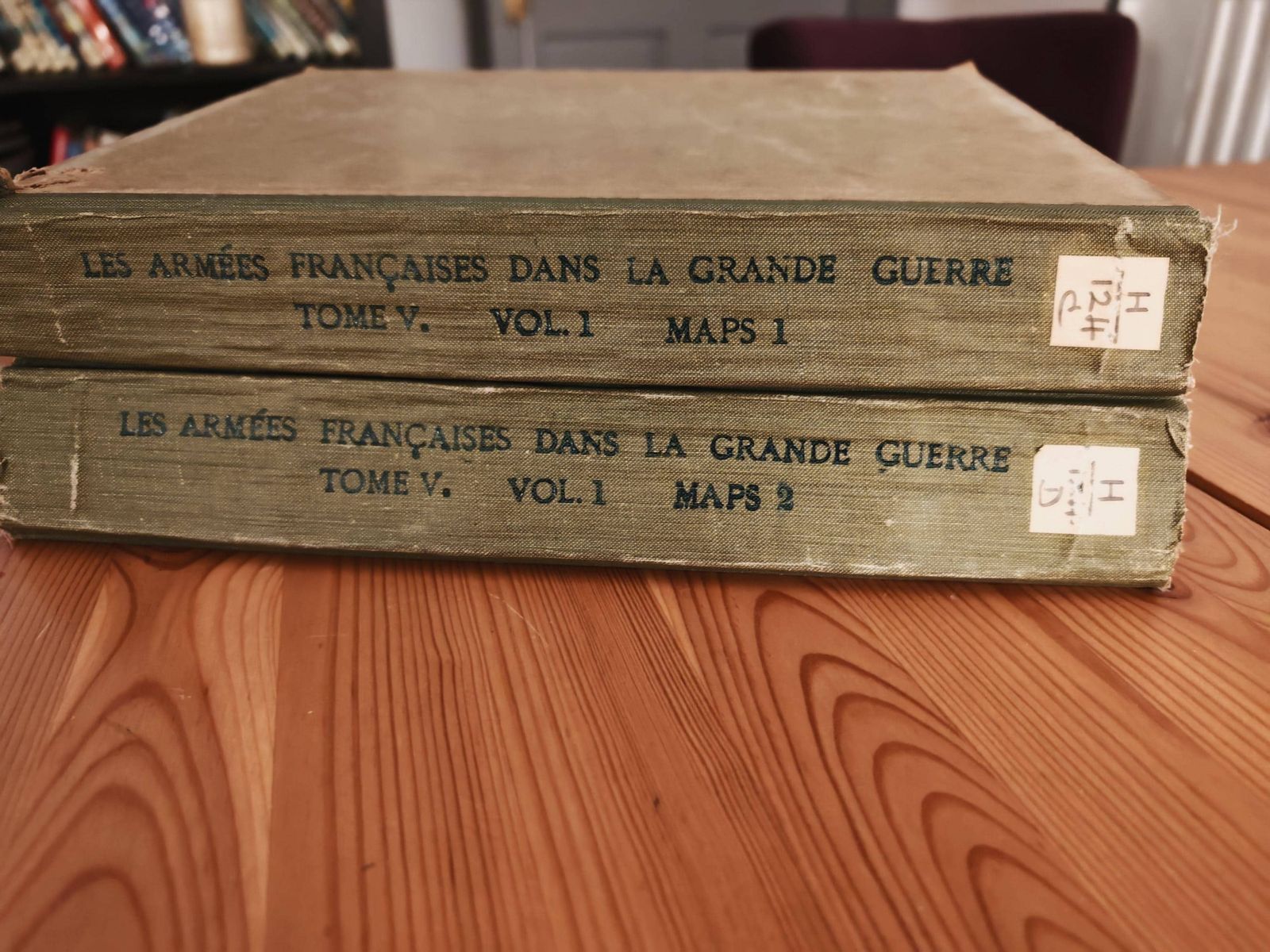 photo vinterior Antique "Les Armees Francaises Dans La Grande Guerre" (Wwi)  Tome V    Volume I Full Set   German Retreat, Spring Offensive, New Leader  20s/30s