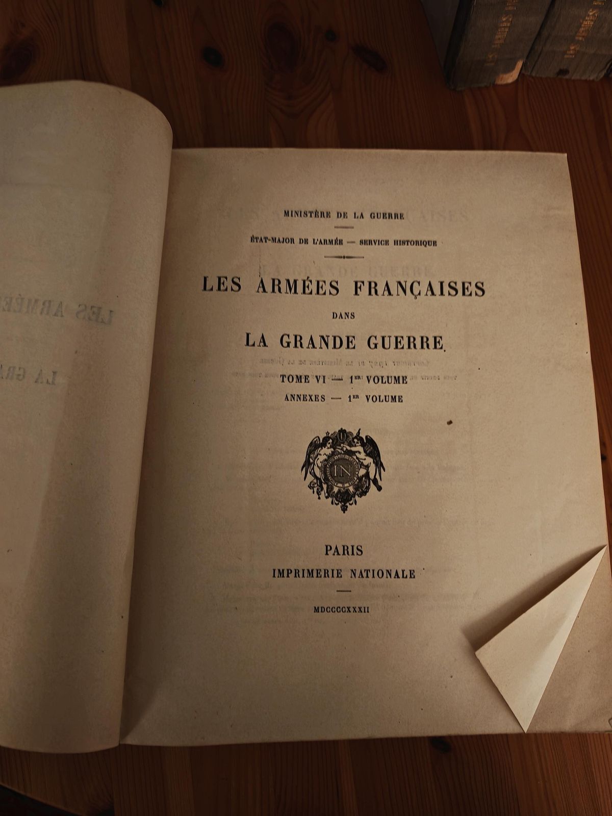 photo furniture Antique "Les Armees Francaises Dans La Grande Guerre"   Tome VI   Volume I Set  1917 Actions Following Brest Litovsk   Gd Con   20s 30s