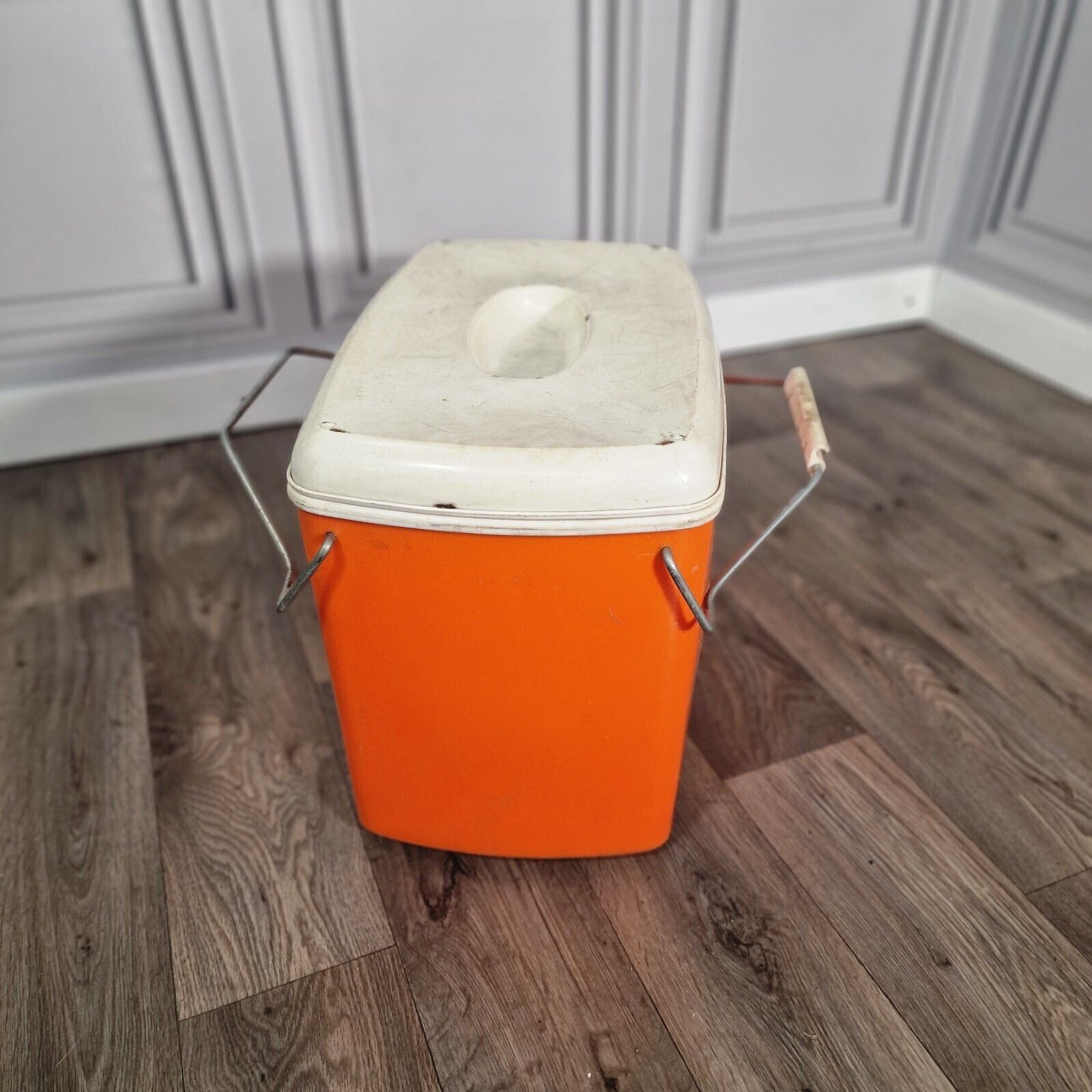 55.0 Vintage Cool Box Orange Retro Beach Prop Classic Car Beetle Vw Camper Van photo