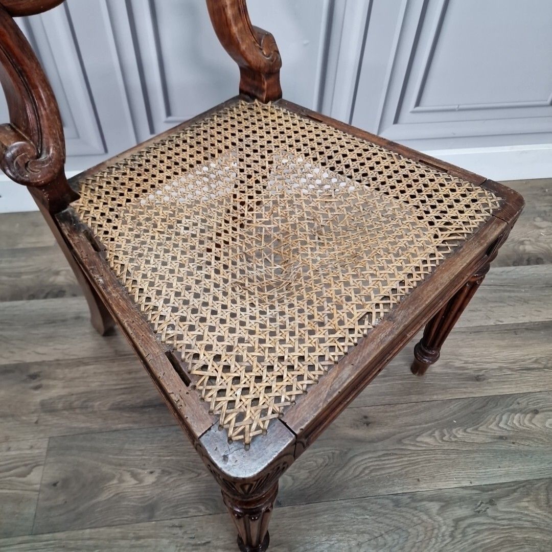 Antique Carved Chair Solid Wooden Turned Decorative Cane Rattan Hall Occasional photo Furniture