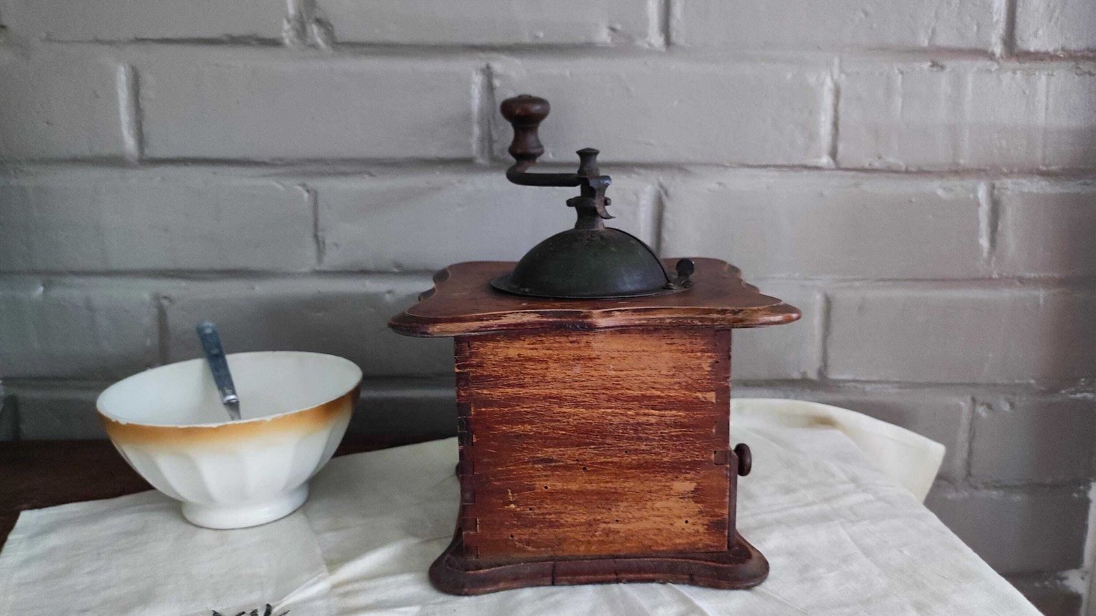 Large Antique Wooden Manual Coffee Grinder, French Counter Spice Mill photo 82.0