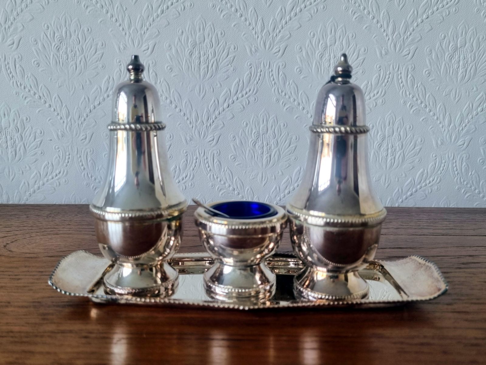 Cruet Condiment Set, Arthur Price England Silver Plate, Salt Pepper Mustard With Blue Glass Liner photo for sale