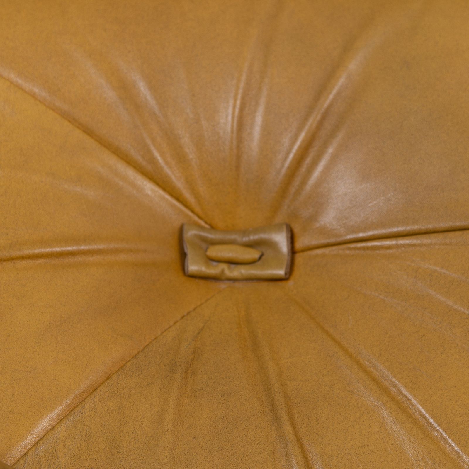 Mid Century Swivel Leather Armchair Tetrad Nucleus C1970 photo vinterior