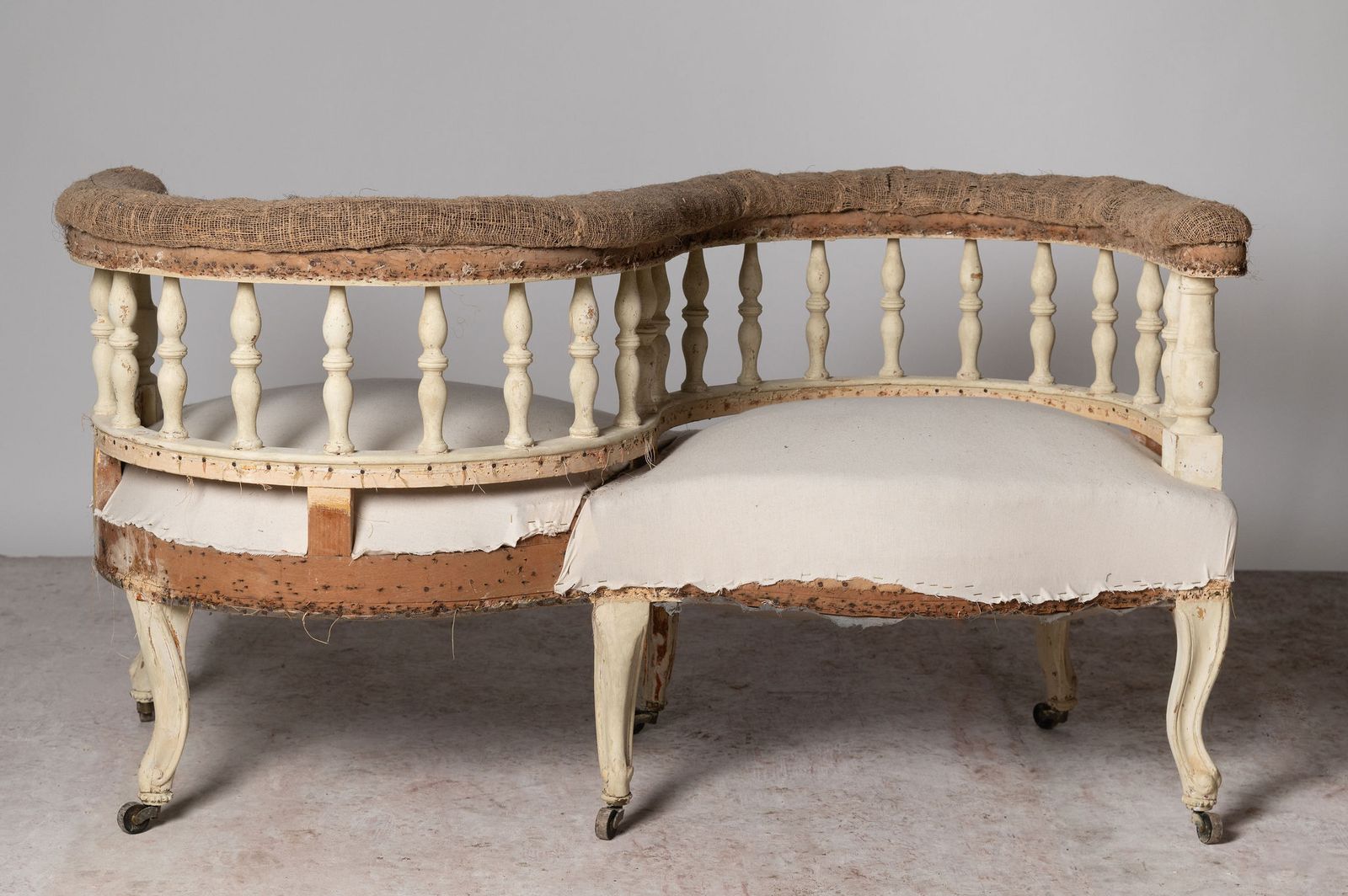 Antique Loveseat, 1800s photo vinterior