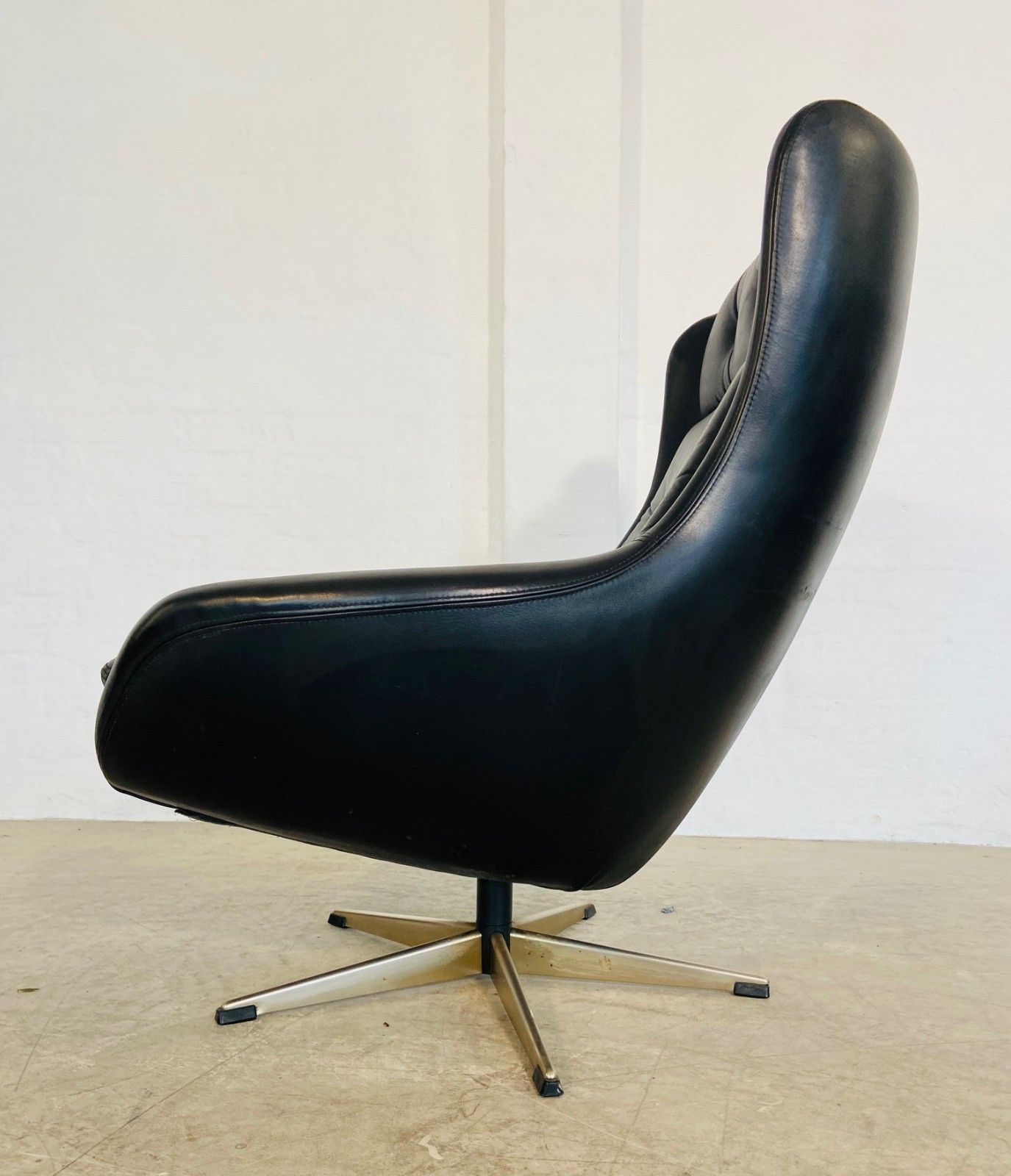 Vintage Danish Mid Century Black Leather Swivel Chair 1970,S photo buy