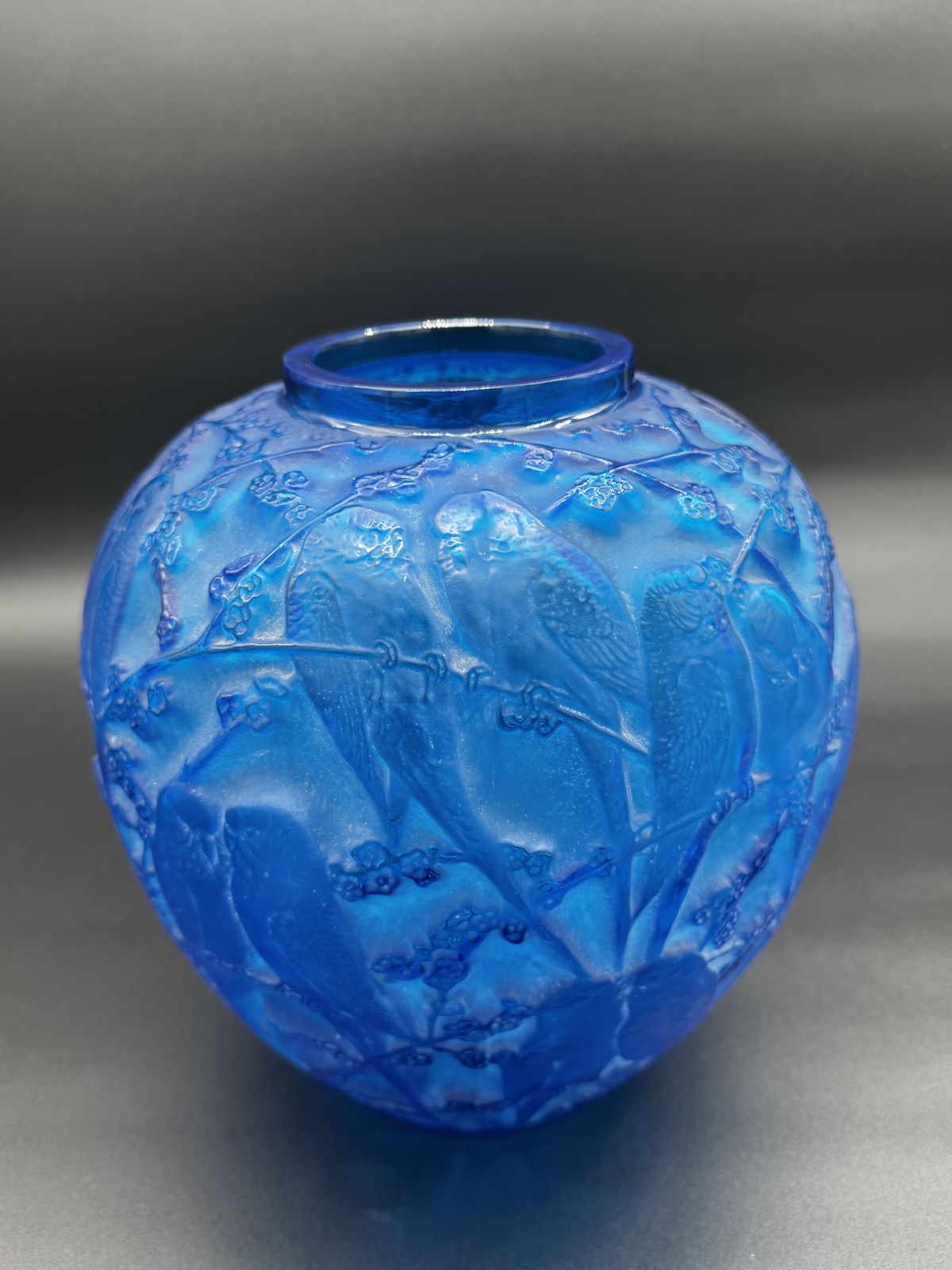 A R.Mamique Perruche Vase By R.Lalique photo buy