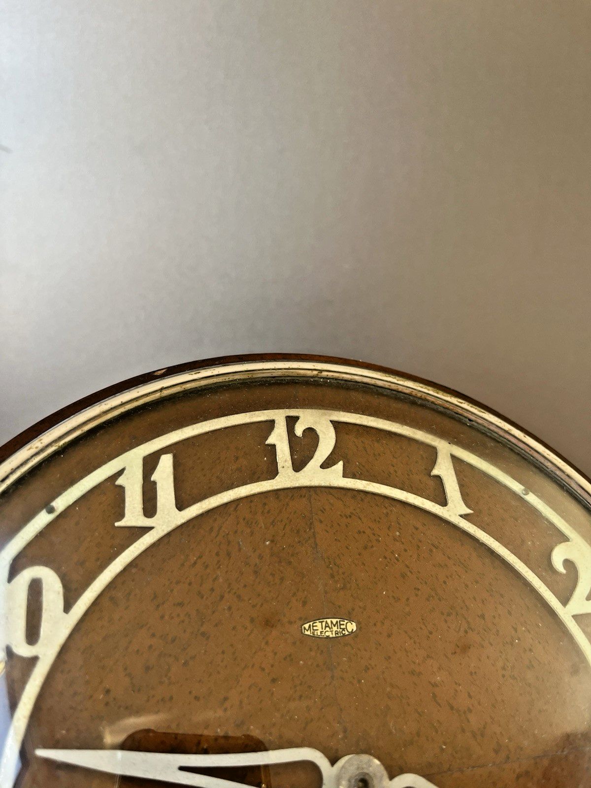 Home Decor Large Antique Art Deco Oak Metamec Presentation Mantel Clock Prop Spares Repairs photo