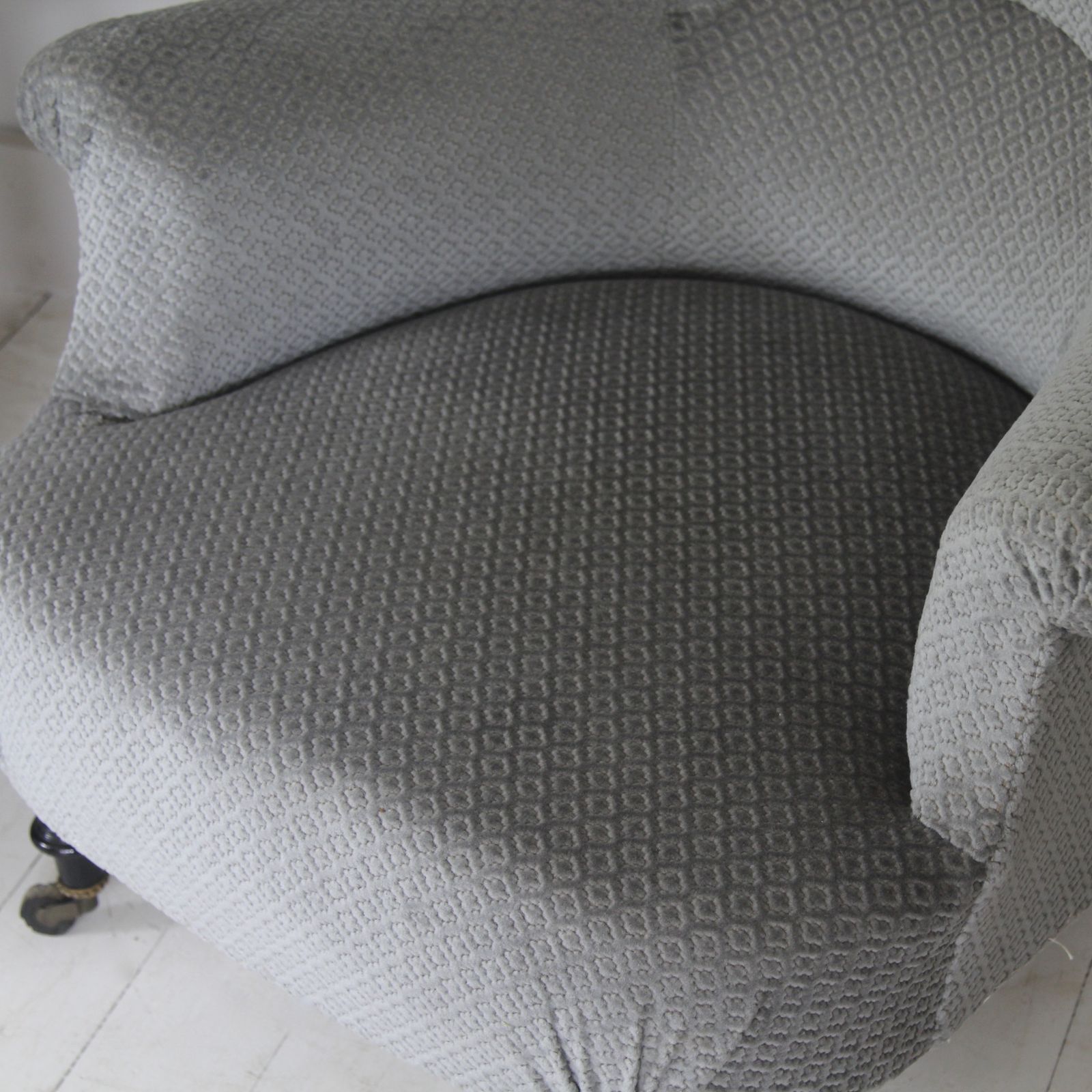 Beautiful Pair Of Late 19th Century French Armchairs photo vinterior