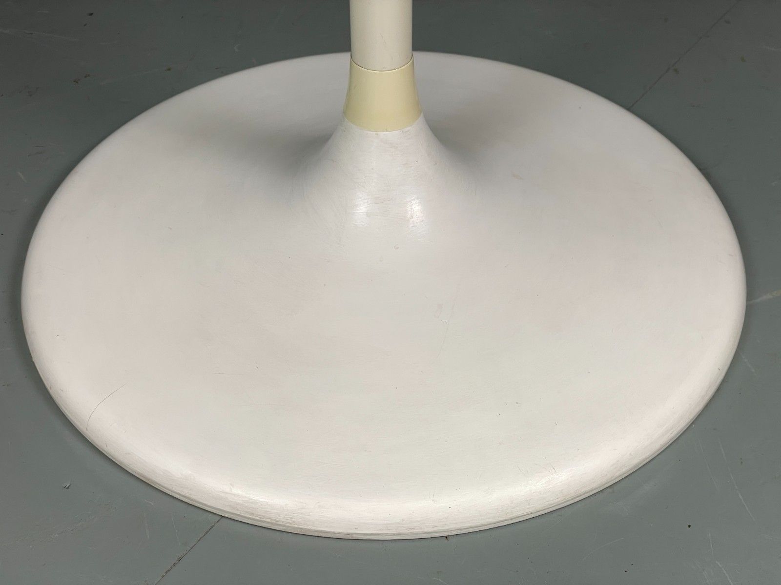 Vintage Round Formica Table White Tulip Base 1960s Retro Kitchen Eb11543 Mwoo photo 275.0