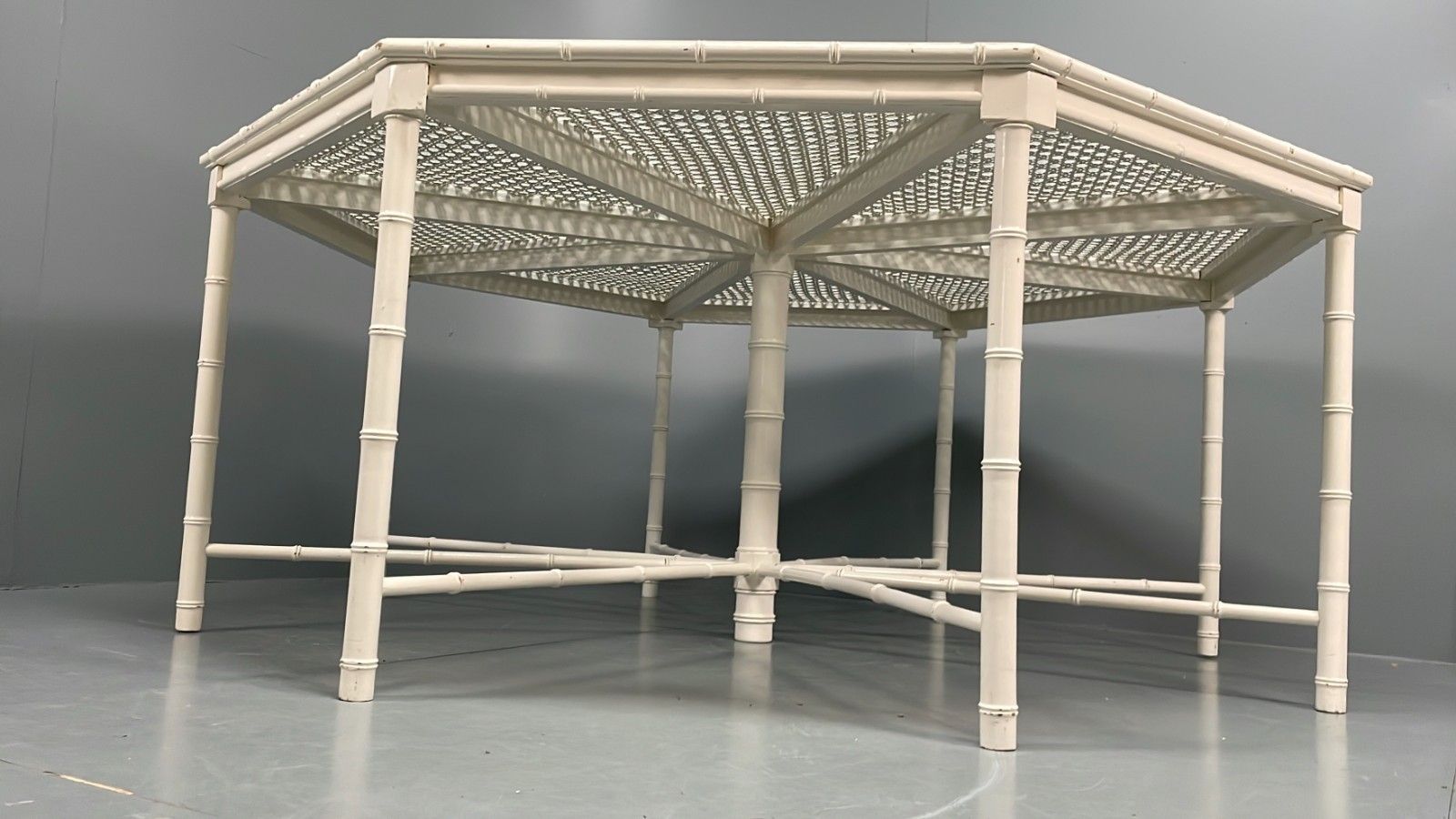 photo vinterior White Bamboo Dining Table & 8 Chairs Harrods 1950s Plantation Style Eb11554 Mwoo