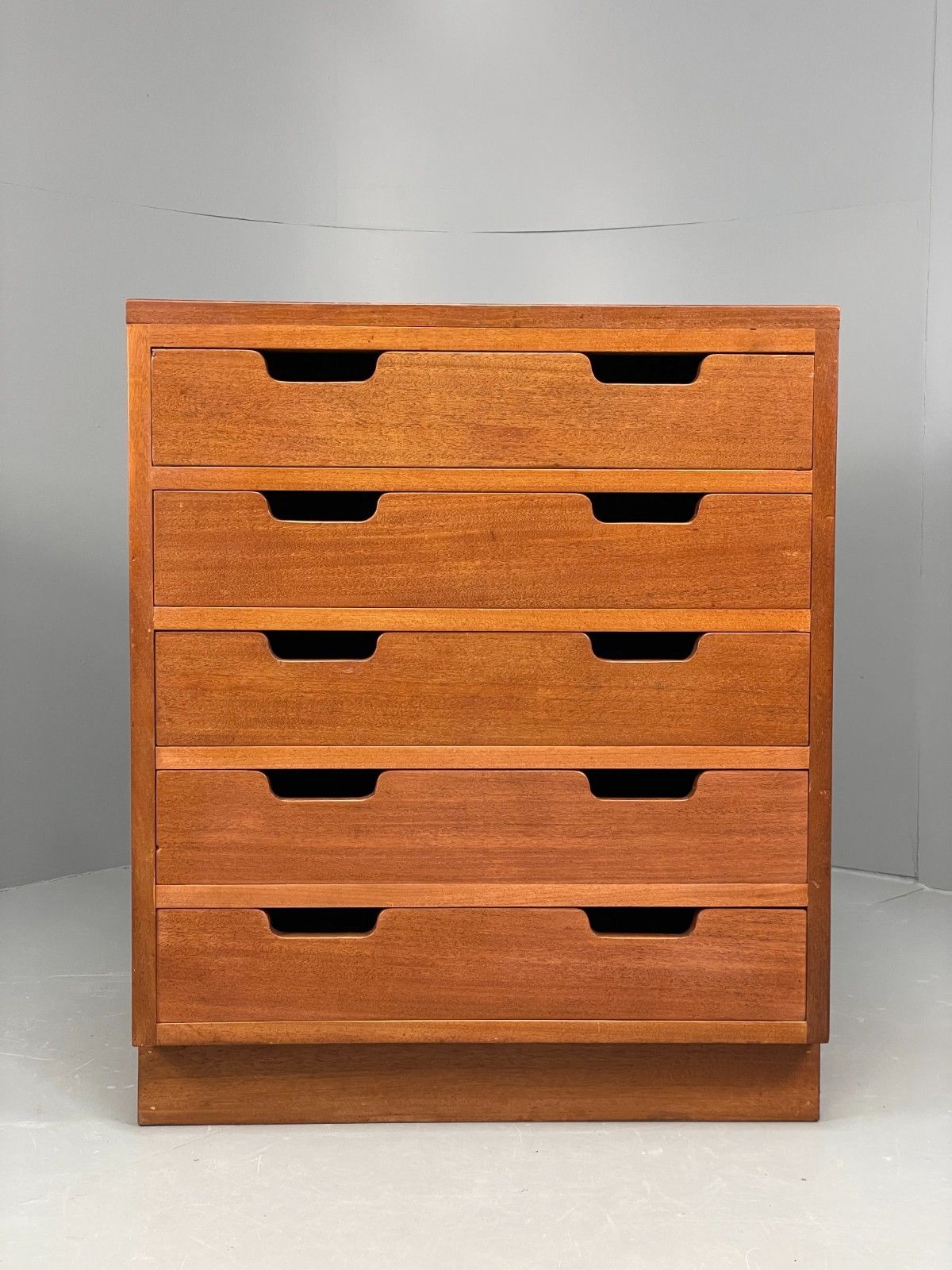 Vintage Chest Of Drawers 1950s Chunky Solid Mahogany Mid Century Eb11559 Mwoo photo furniture