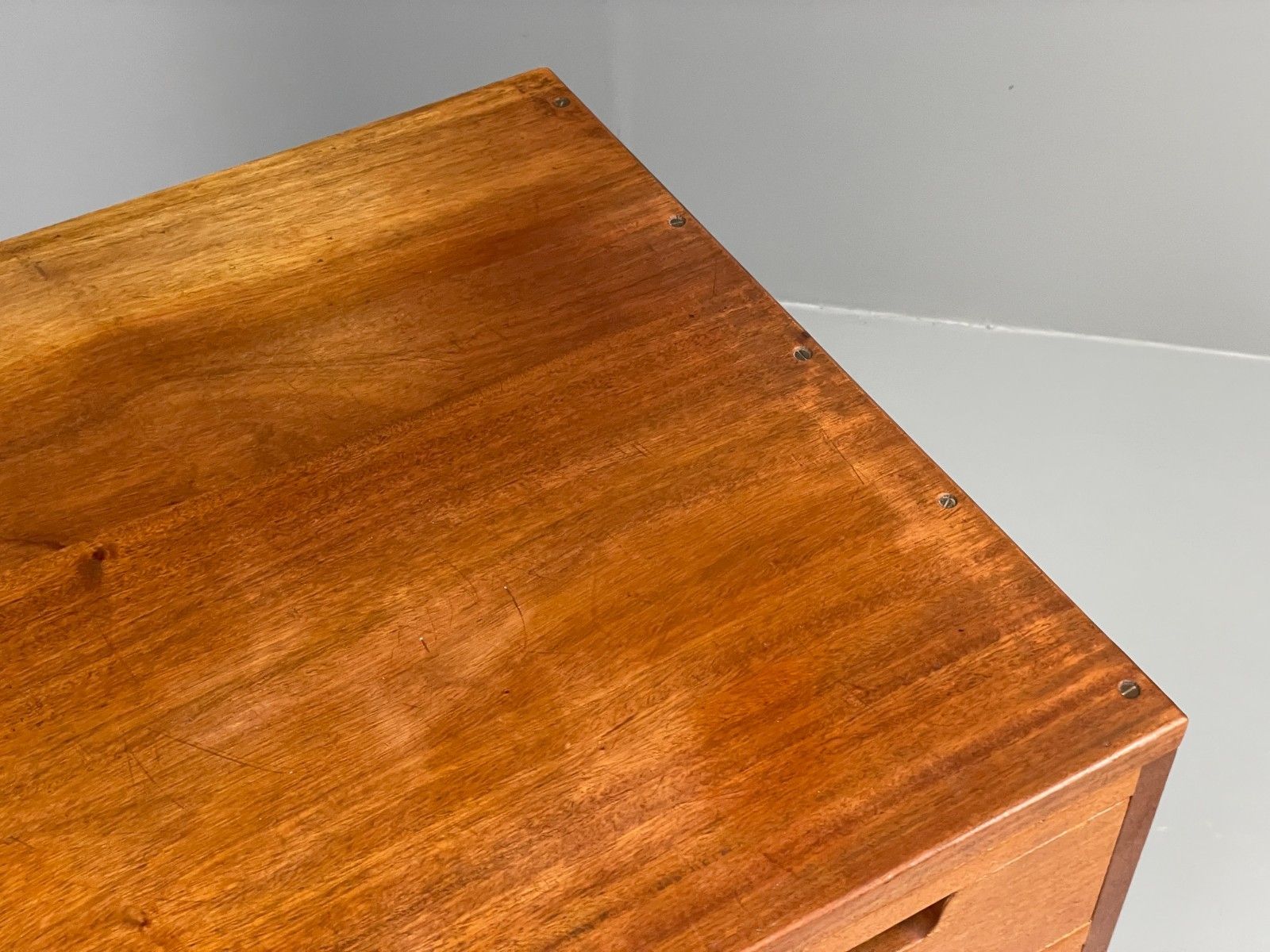 Vintage Chest Of Drawers 1950s Chunky Solid Mahogany Mid Century Eb11559 Mwoo photo vintage