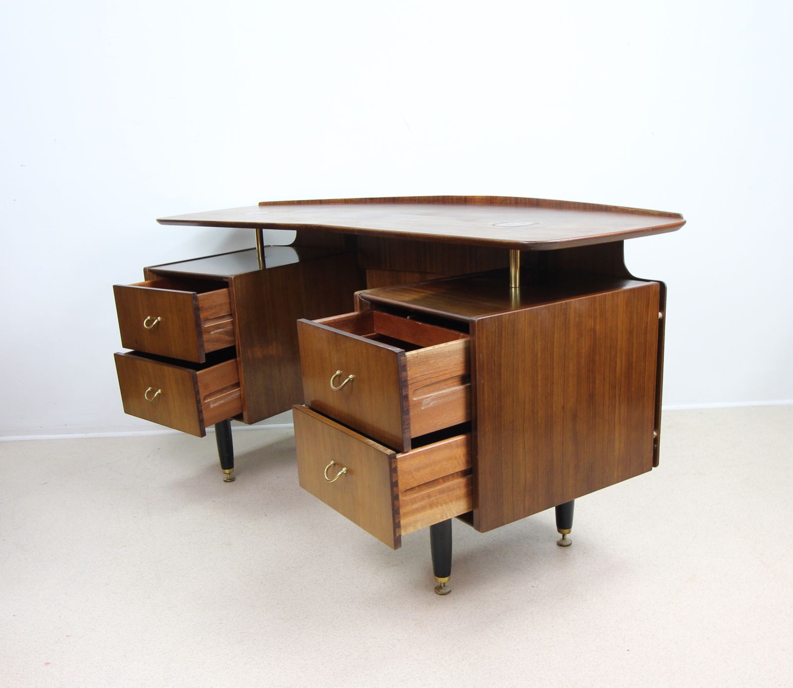 365.0 Mid Century Curved Floating Top Desk By E Gomme G Plan photo