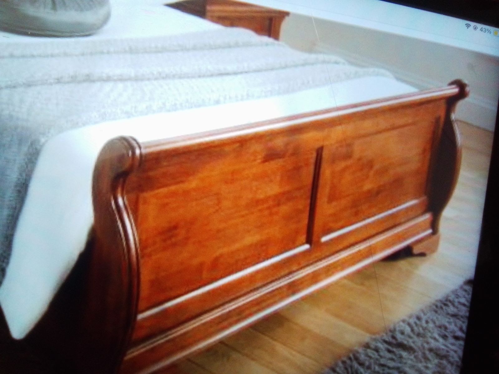 King Size Oak Curved Bed, 18th Century And Earlier photo Furniture