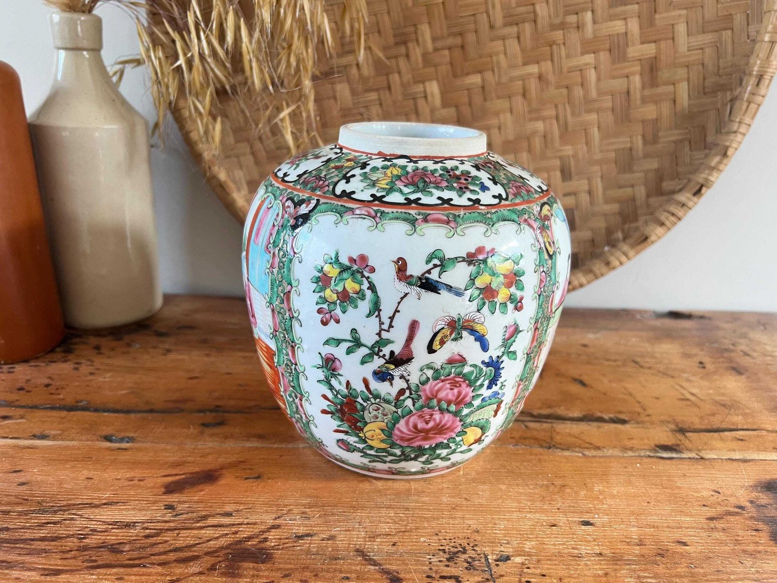 Antique Chinese Rose Medallion Ginger Jar 7" / 18cm – Hand Painted Famille Rose Porcelain – Oriental Chinoiserie Decor   Mid 19th Century photo furniture